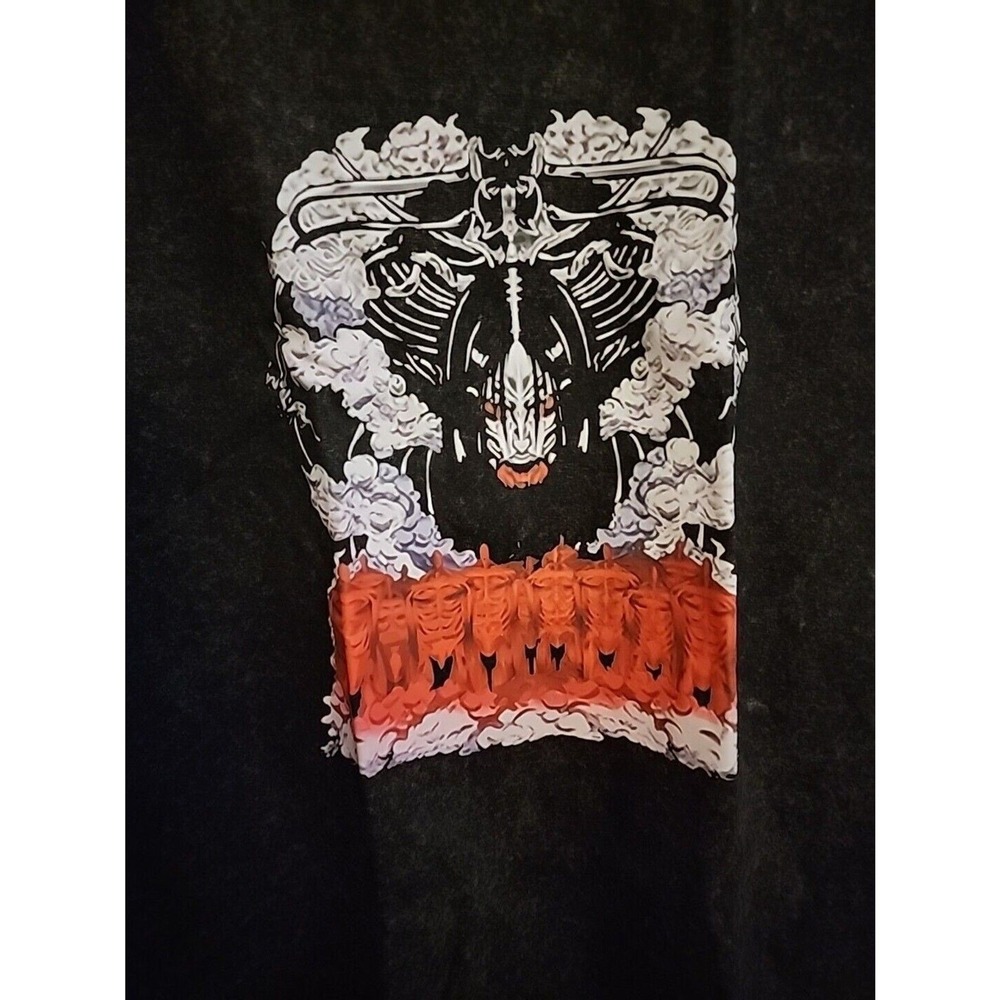 Attack On Titan T Shirt Sz L Anime CR5 Excellent Heavy Cotton Oversized